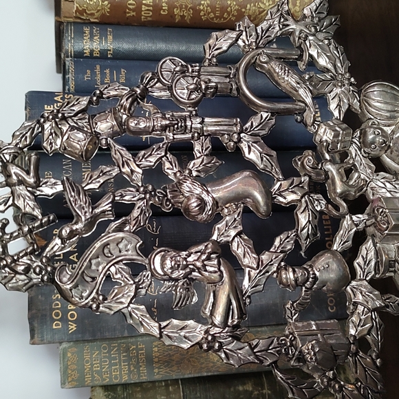 Godinger Silver Christmas Tree Candle Holder - Picture 9 of 16